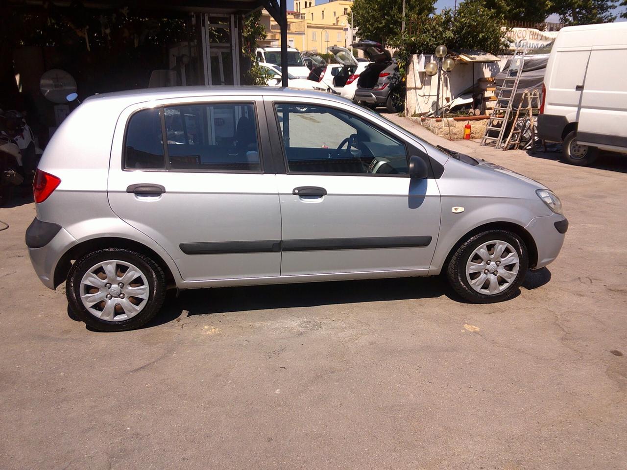 Hyundai Getz 1.1 12V (66CV) 5p. Like 07