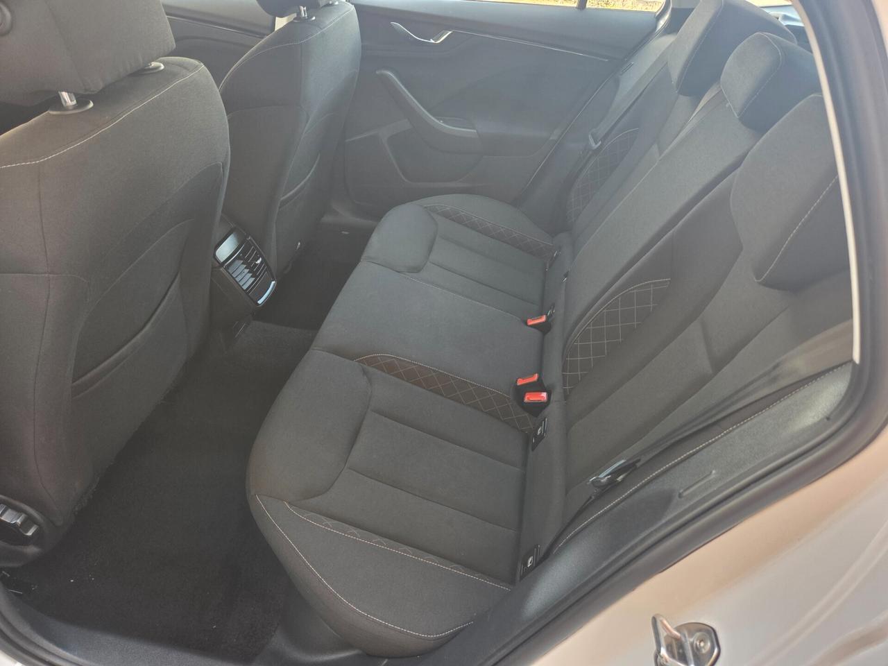 SKODA SCALA 1.6 TDI 116 CV MOLTO BELLA KM CERTIFICATI