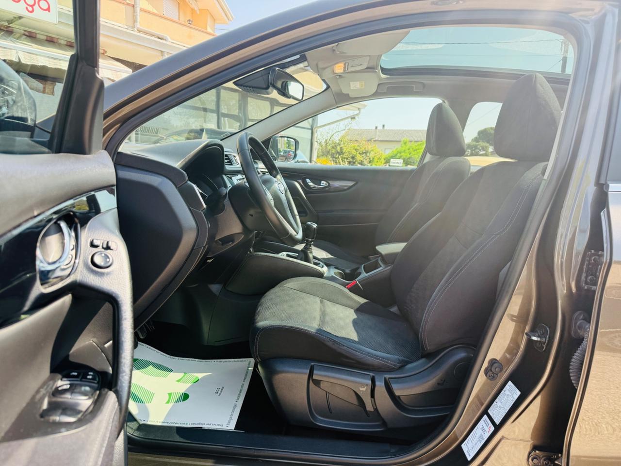 Nissan Qashqai 1.5 dCi Tekna