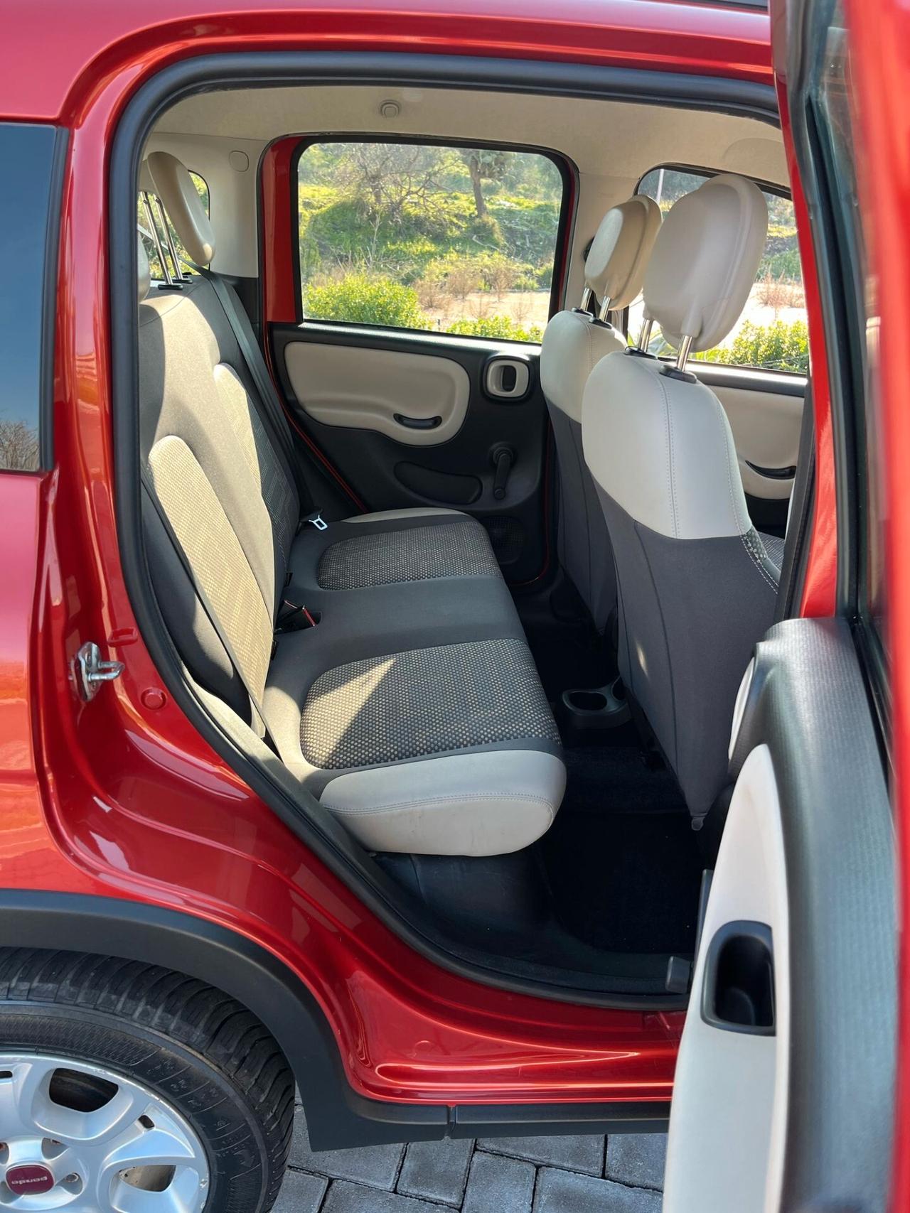 Fiat Panda 900 METANO TREKKING FULL 2014