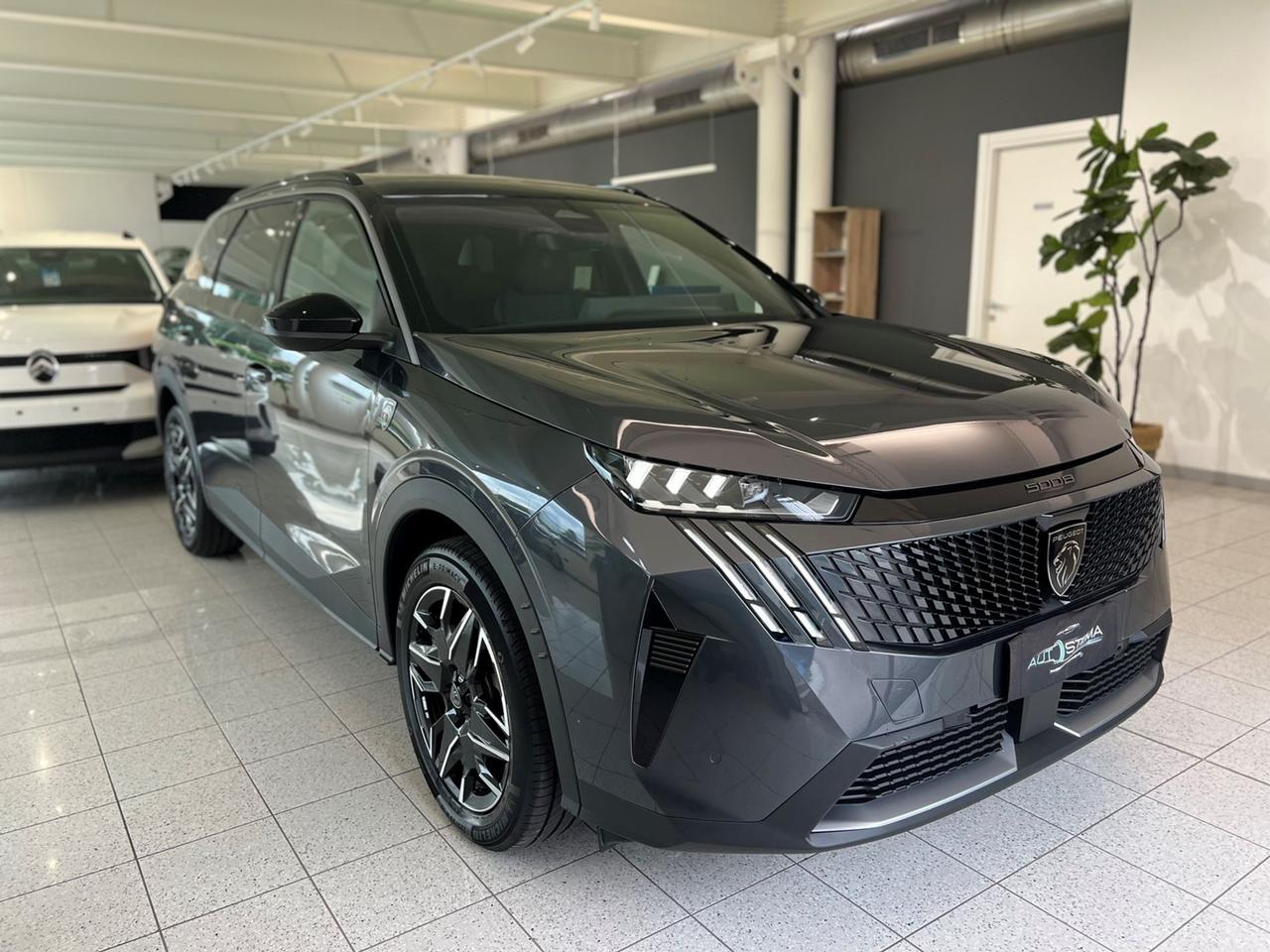 PEUGEOT 5008 III 2024 Hybrid 145 E-DCS6 GT - VARI COLORI!
