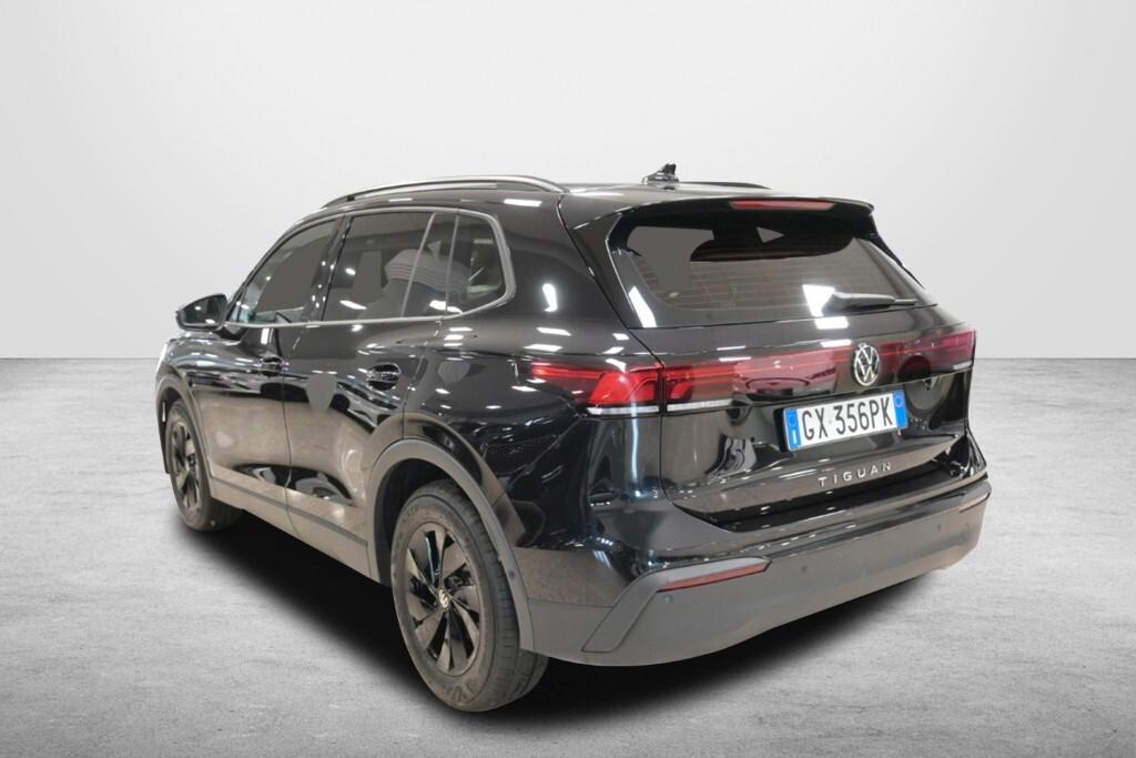 Volkswagen Tiguan 2.0TDI 150CV DSG LIFE ( ADAPTIVE CRUISE - AMBIENT LIGHT APP CONNECT )
