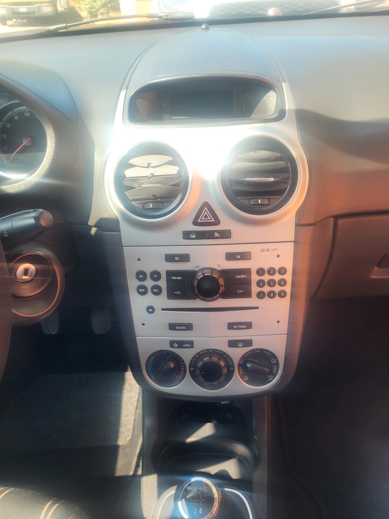 Opel Corsa 3 porte