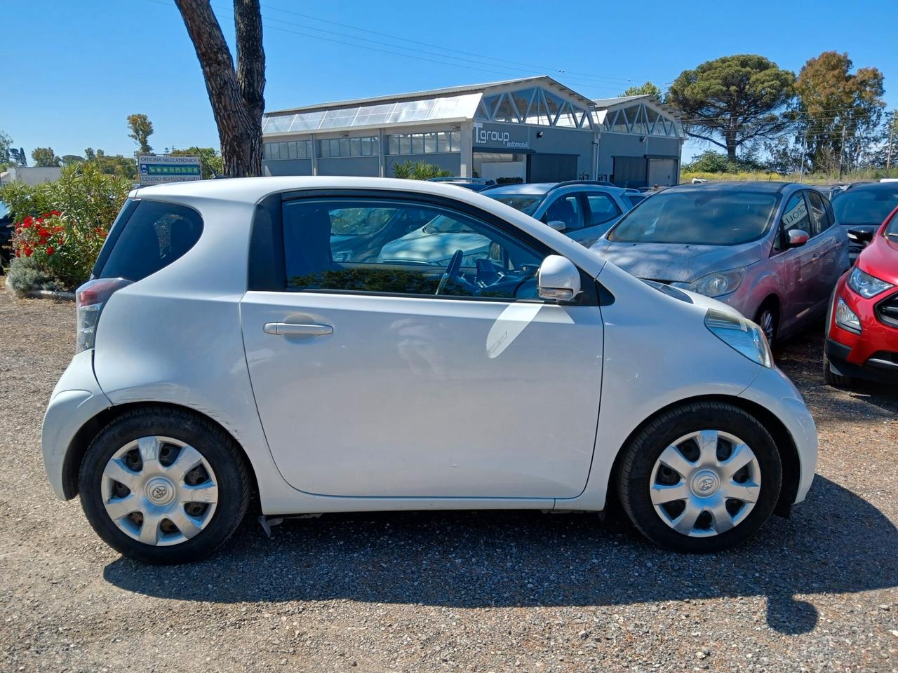 Toyota iQ 1.0 Sol