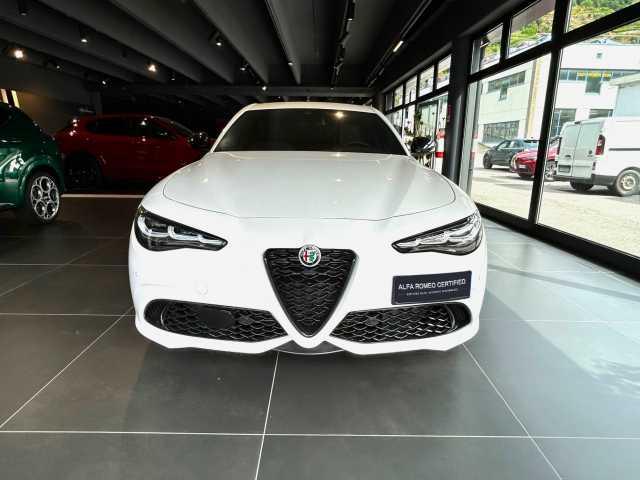 Alfa Romeo Giulia 2.2 Turbodiesel 210 CV AT8 AWD Q4 Tributo Italiano