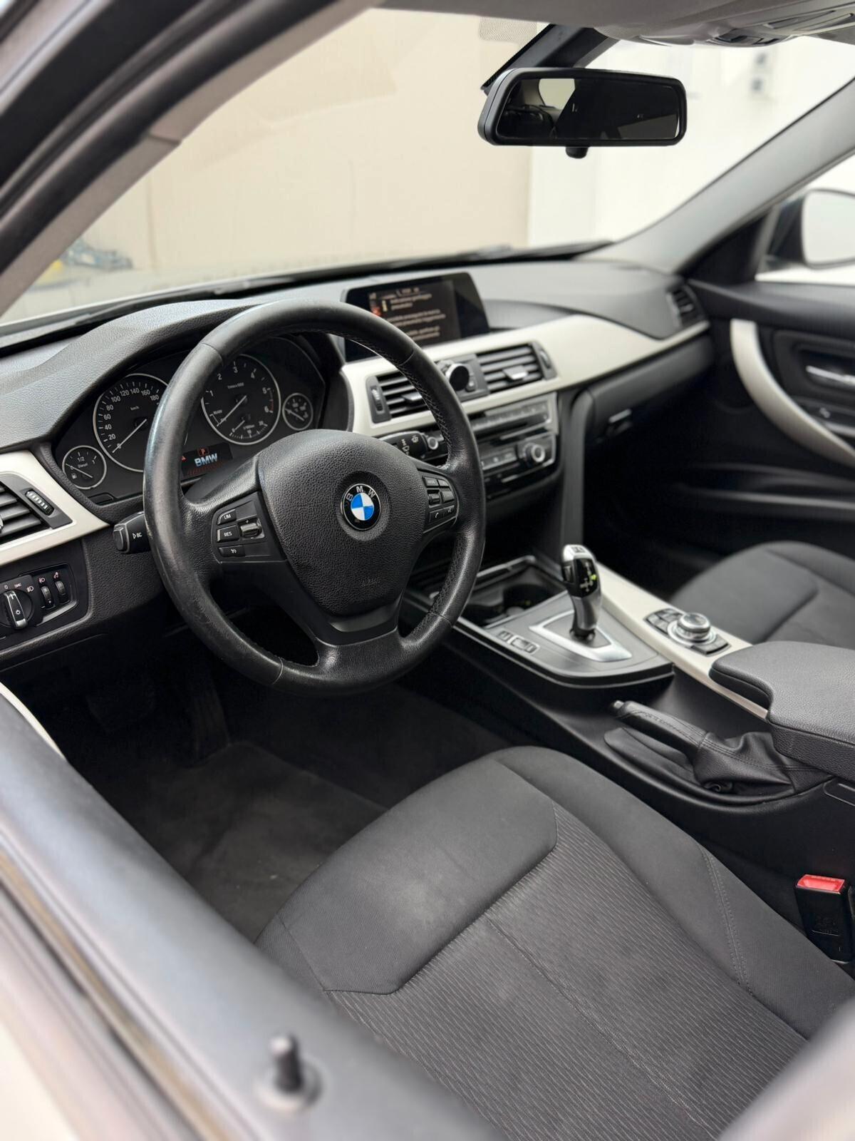 Bmw 318d Touring Business Advantage aut.