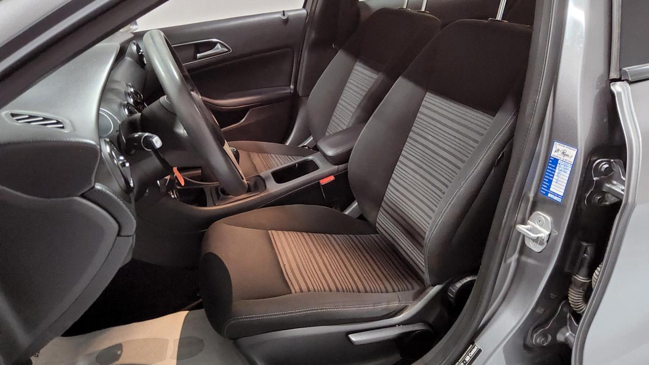 Mercedes-benz A 180 A 180 CDI BlueEFFICIENCY Premium
