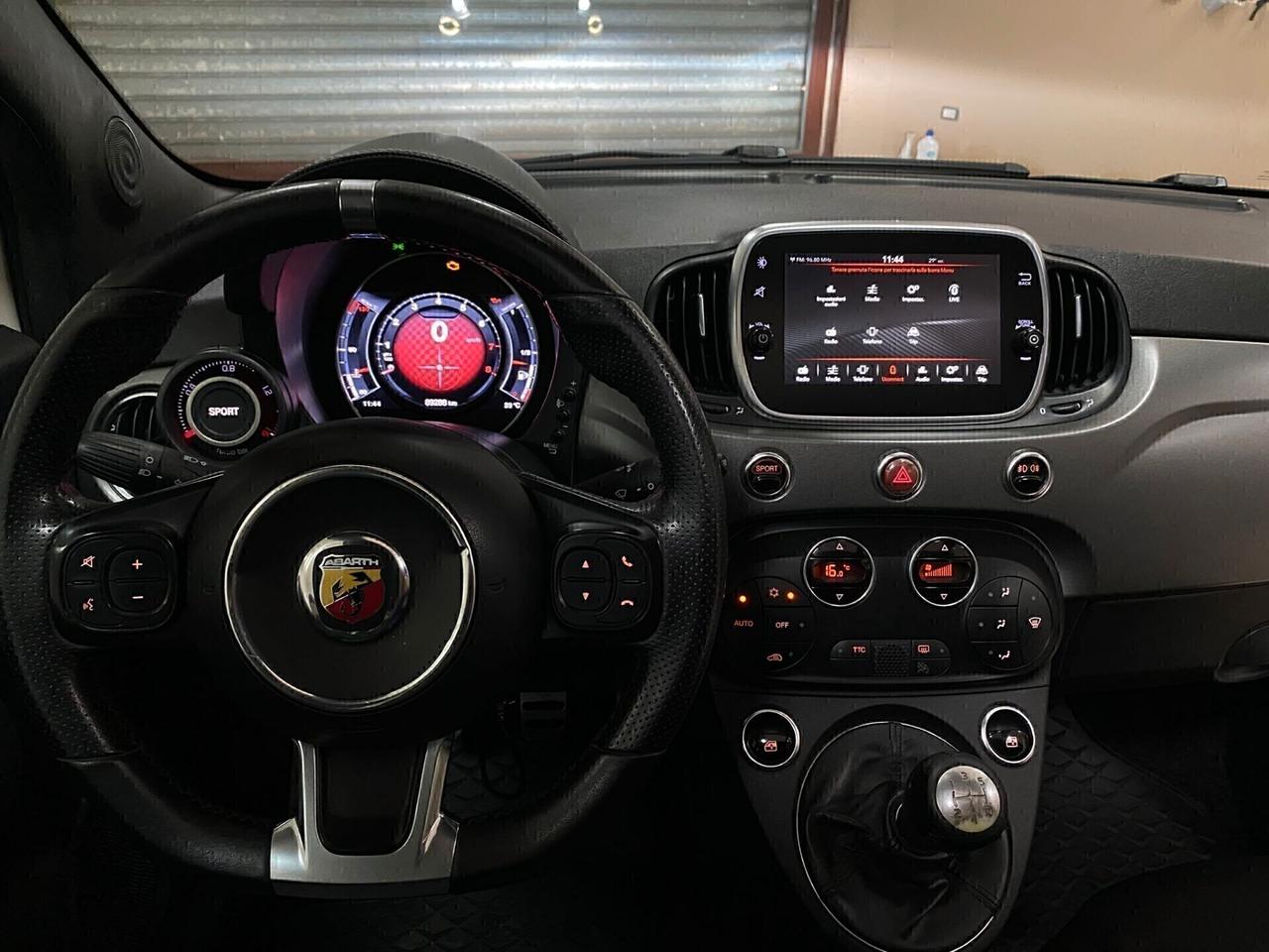 Abarth 595 1.4 Turbo T-Jet 160 CV Pista