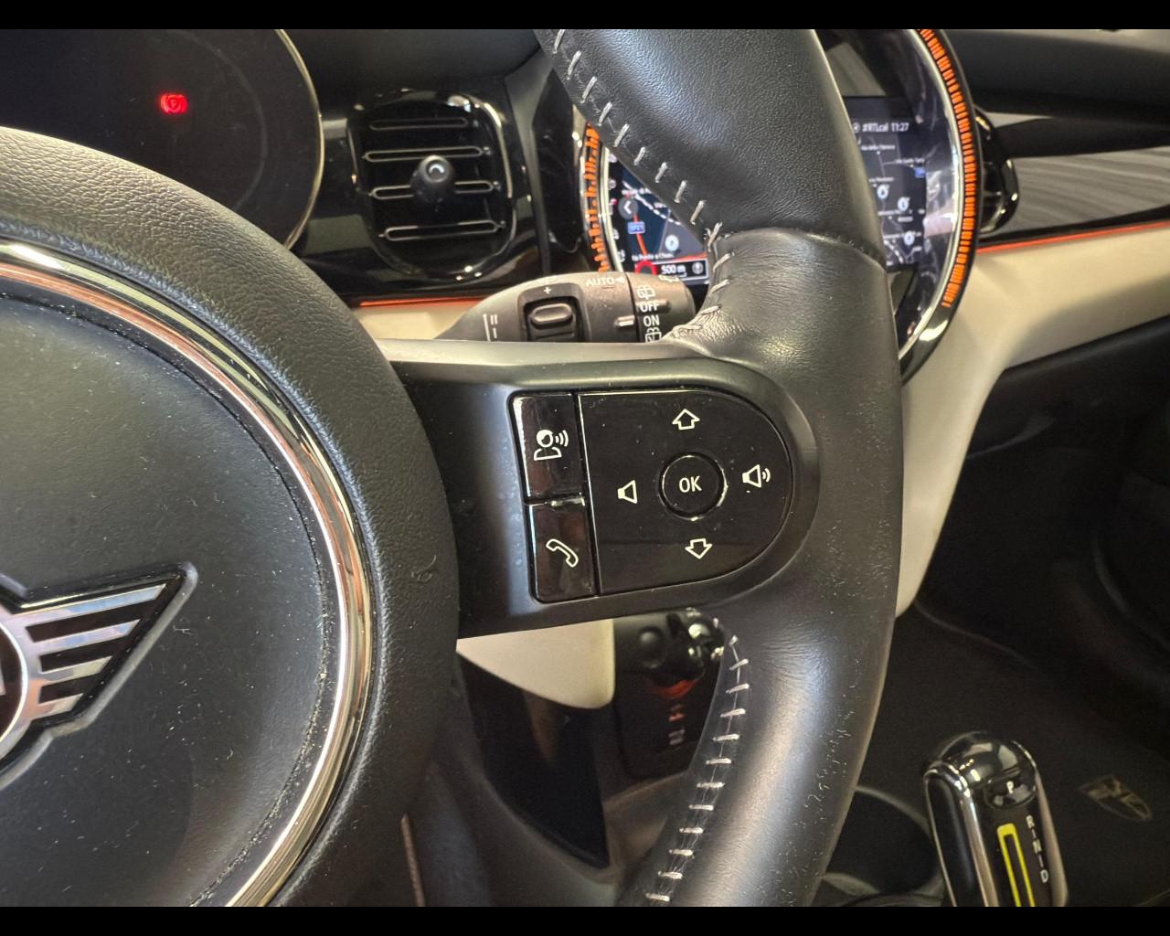 MINI Mini Full El. (F56) - Mini Cooper SE Yours