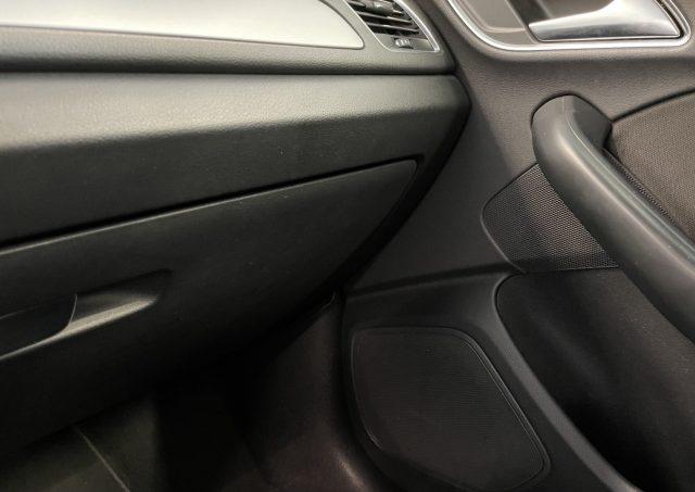 AUDI Q3 2.0 TDI 150 CV Business