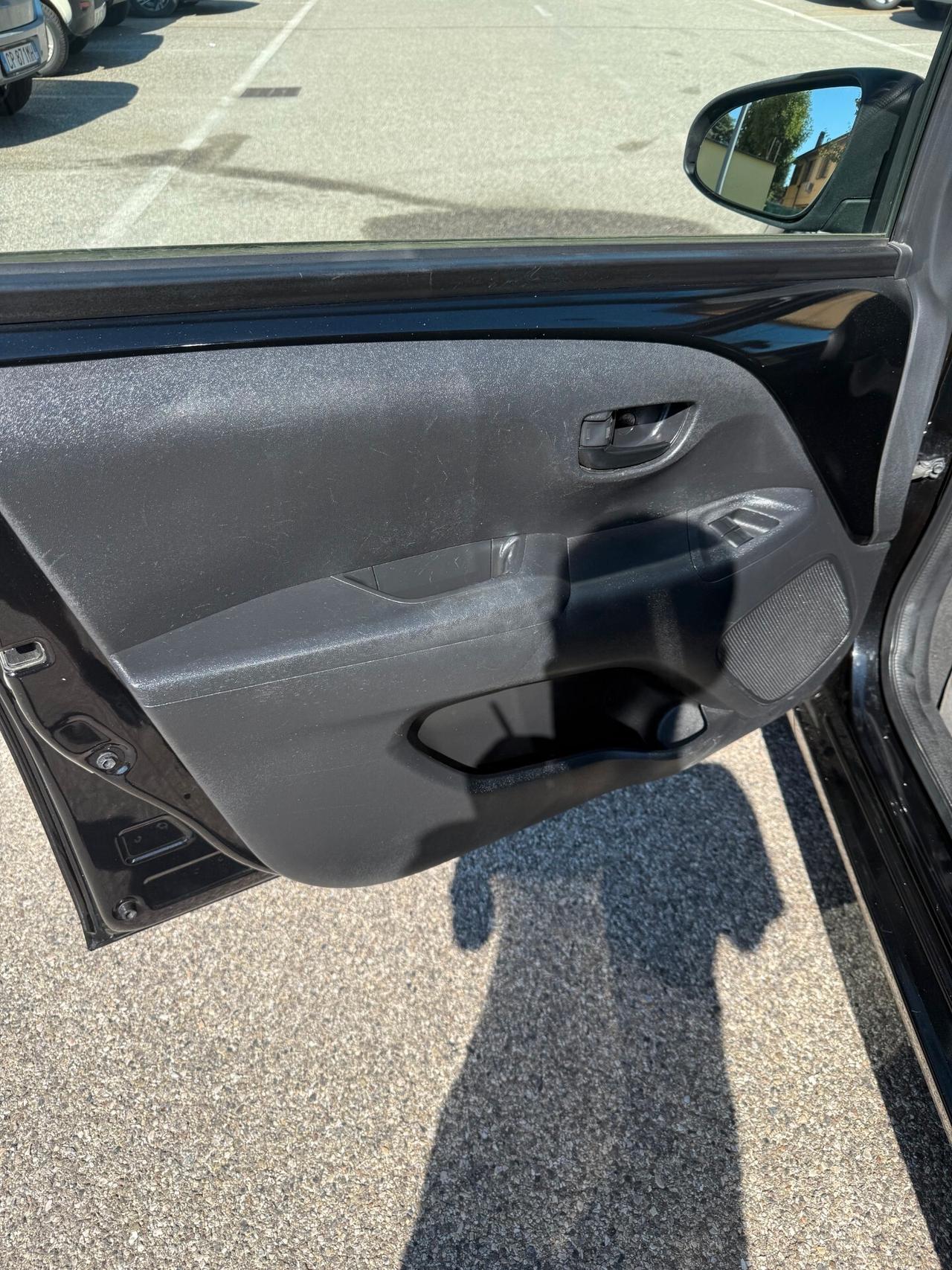 Citroen C1 1.0 vti - NEOPATENTATI - 12 MESI DI GARANZIA -