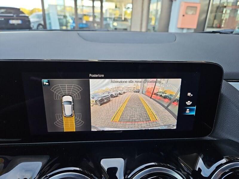 Mercedes-Benz GLA GLA 180 d Automatic Sport