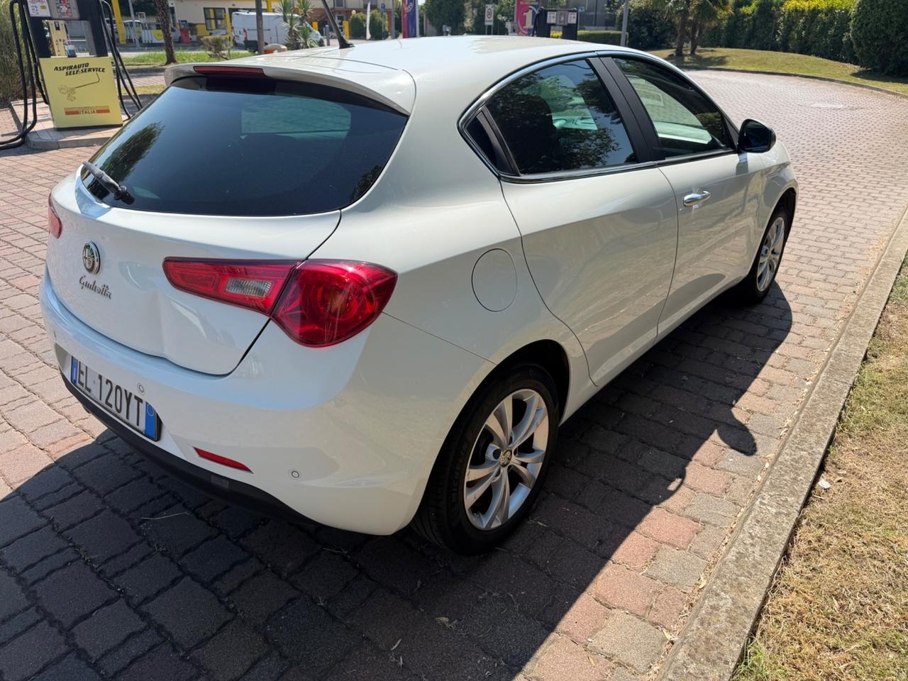 Alfa Romeo Giulietta 1.4 Turbo benz 2012
