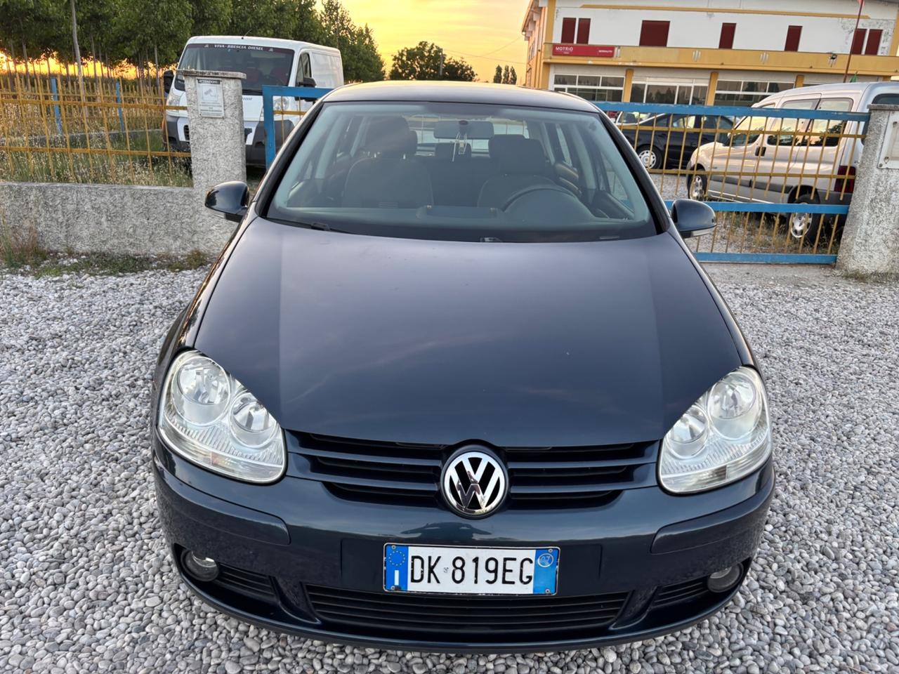 Volkswagen Golf 1.6 16V FSI 5p. Comfortline
