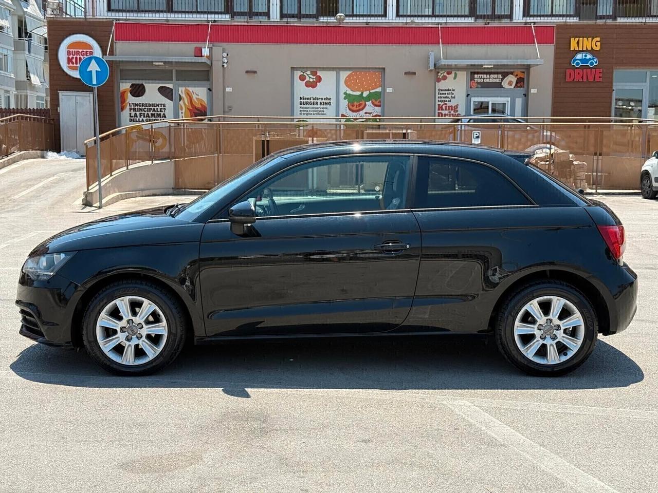 Audi A1 1.6 TDI S tronic Attraction