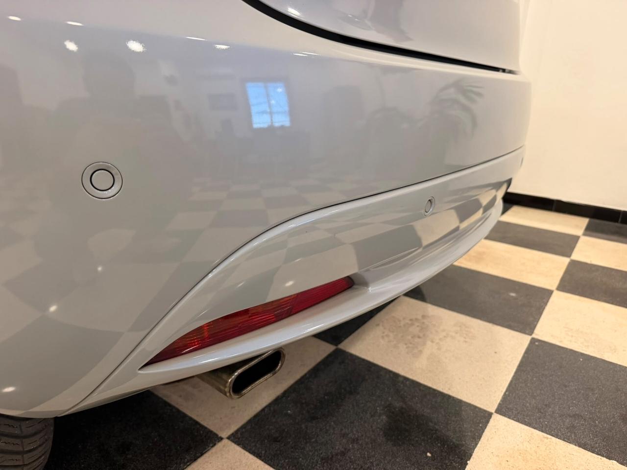 Lancia Ypsilon 1.2 69 CV 5 porte Gold