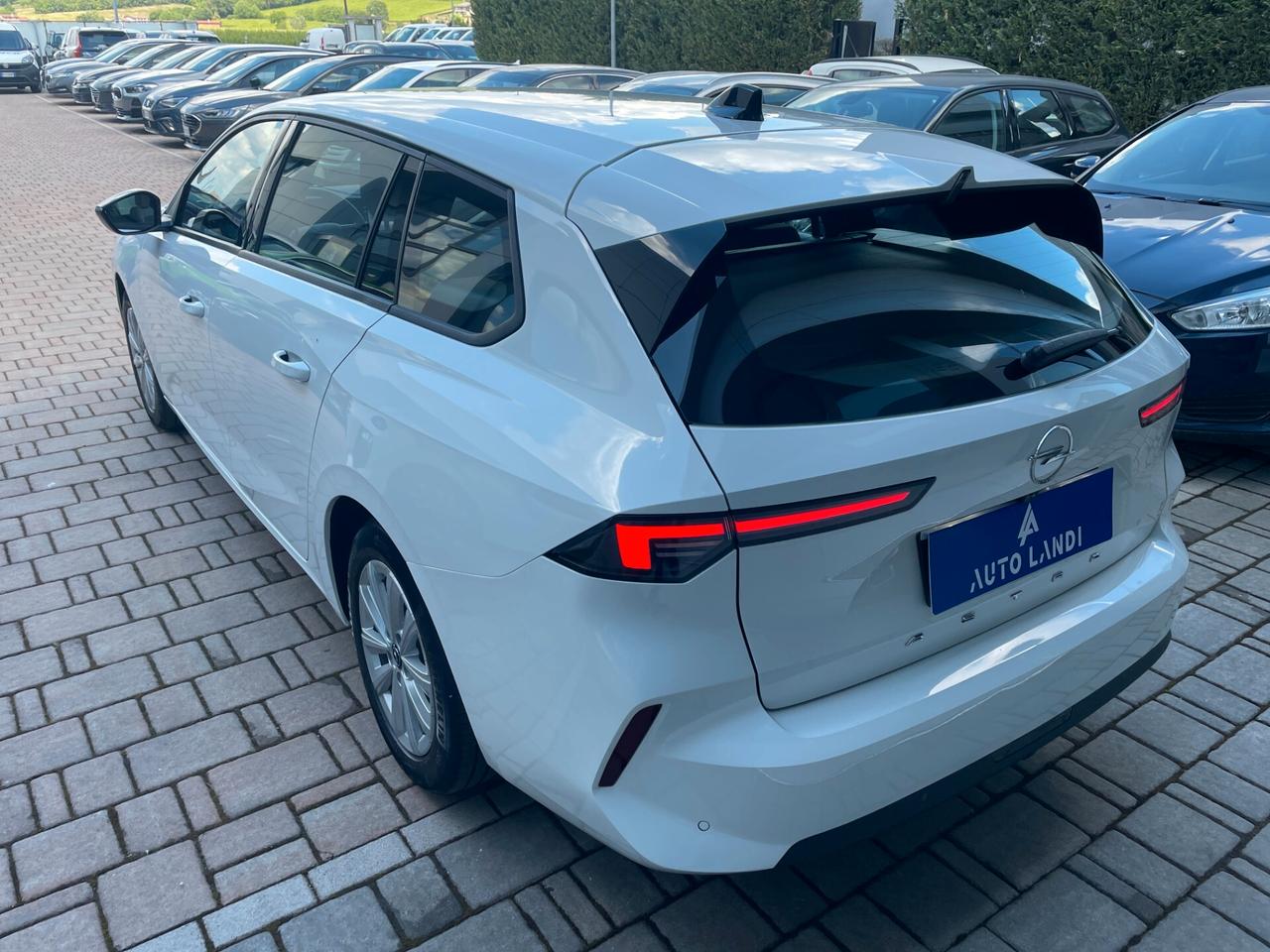 Opel Astra 1.5 Turbo Diesel 130 CV AT8 Sports Tourer Edition