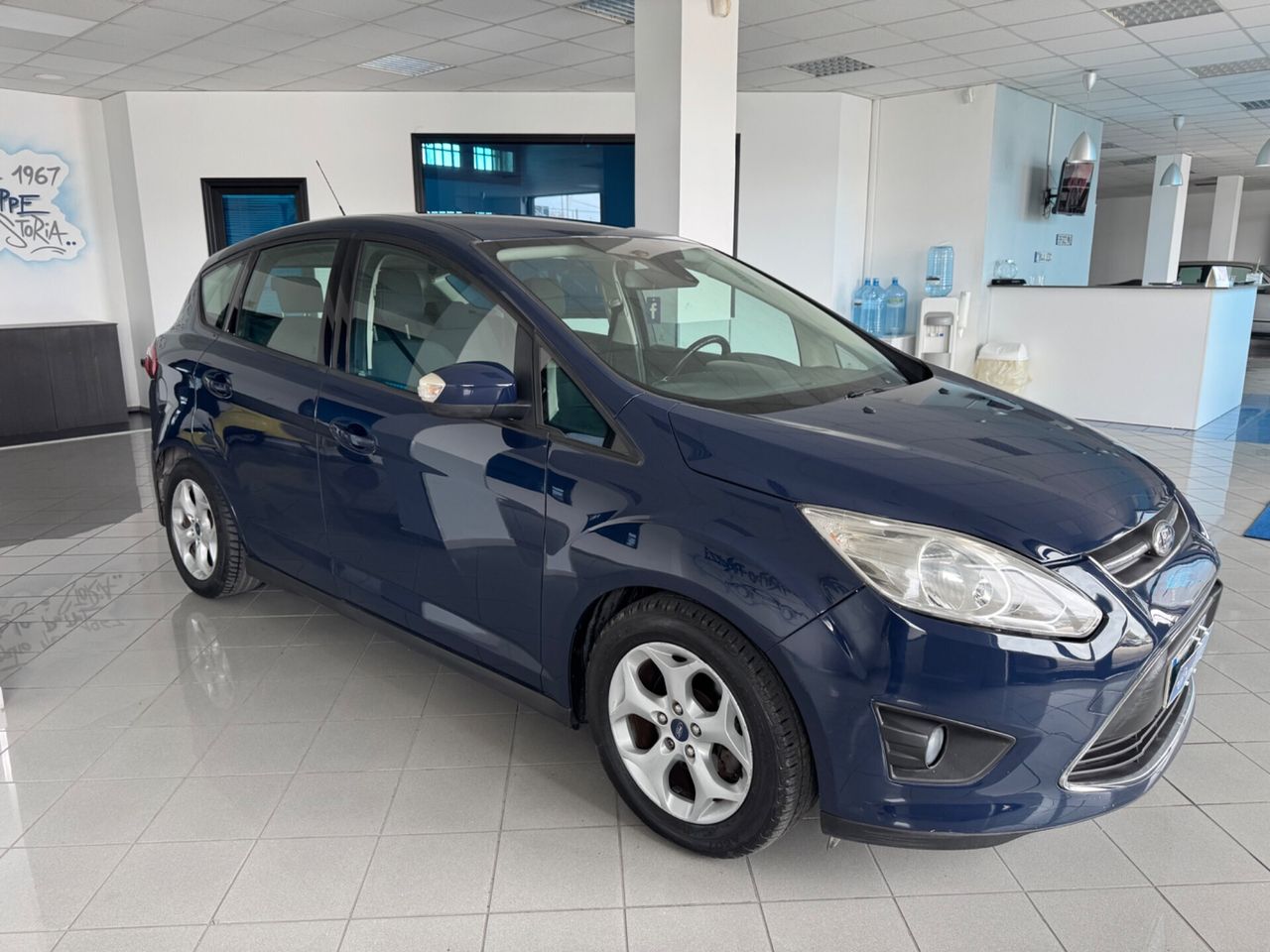 Ford C-Max 2013 photo 2
