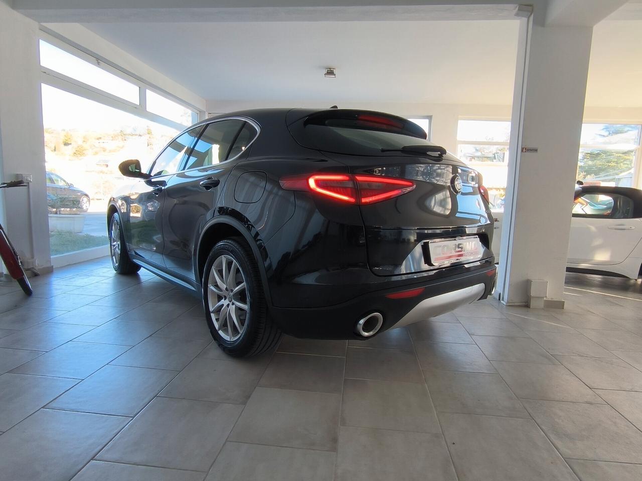 Alfa Romeo Stelvio 2.2 Turbodiesel 210 CV AT8 Q4 Executive