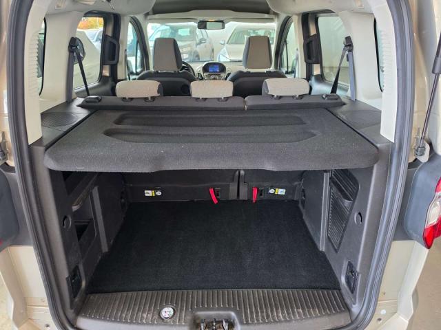 Ford Tourneo Courier 1.6 TDCI 95 CV TITANIUM