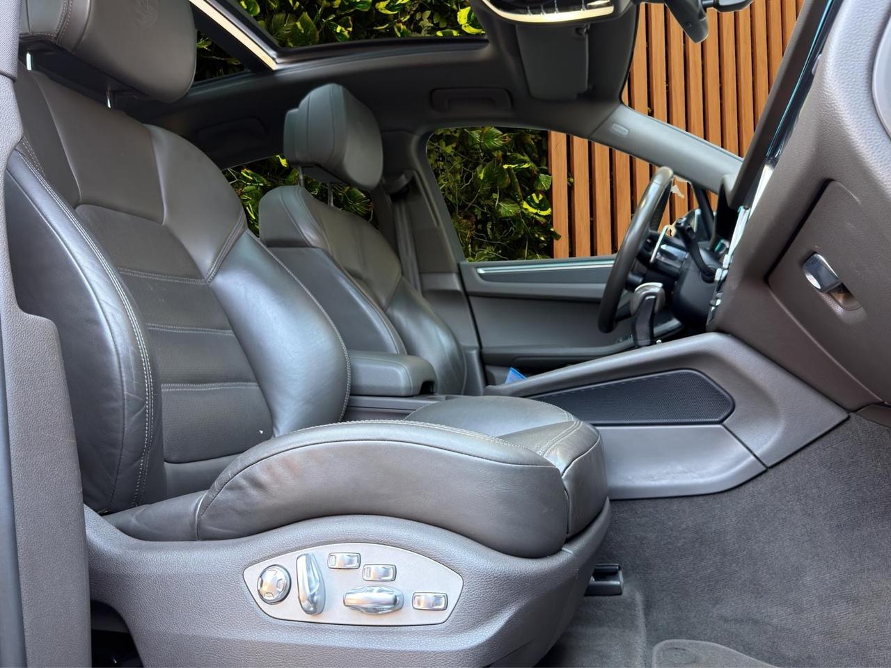 Porsche Macan 2.0 EXTRA FULL!