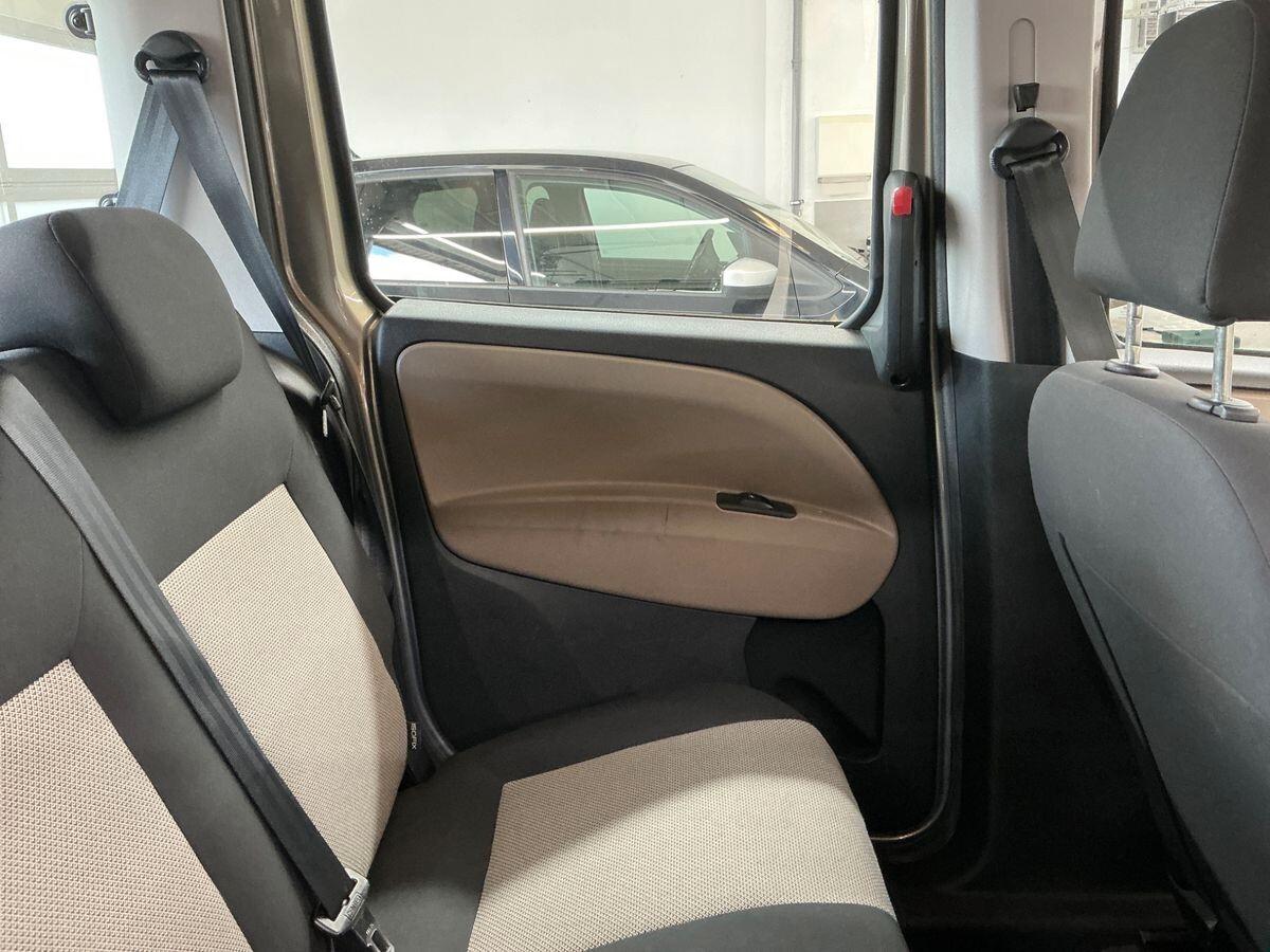 Opel Combo edotion 1.6 cdti 7 posti iva compresa