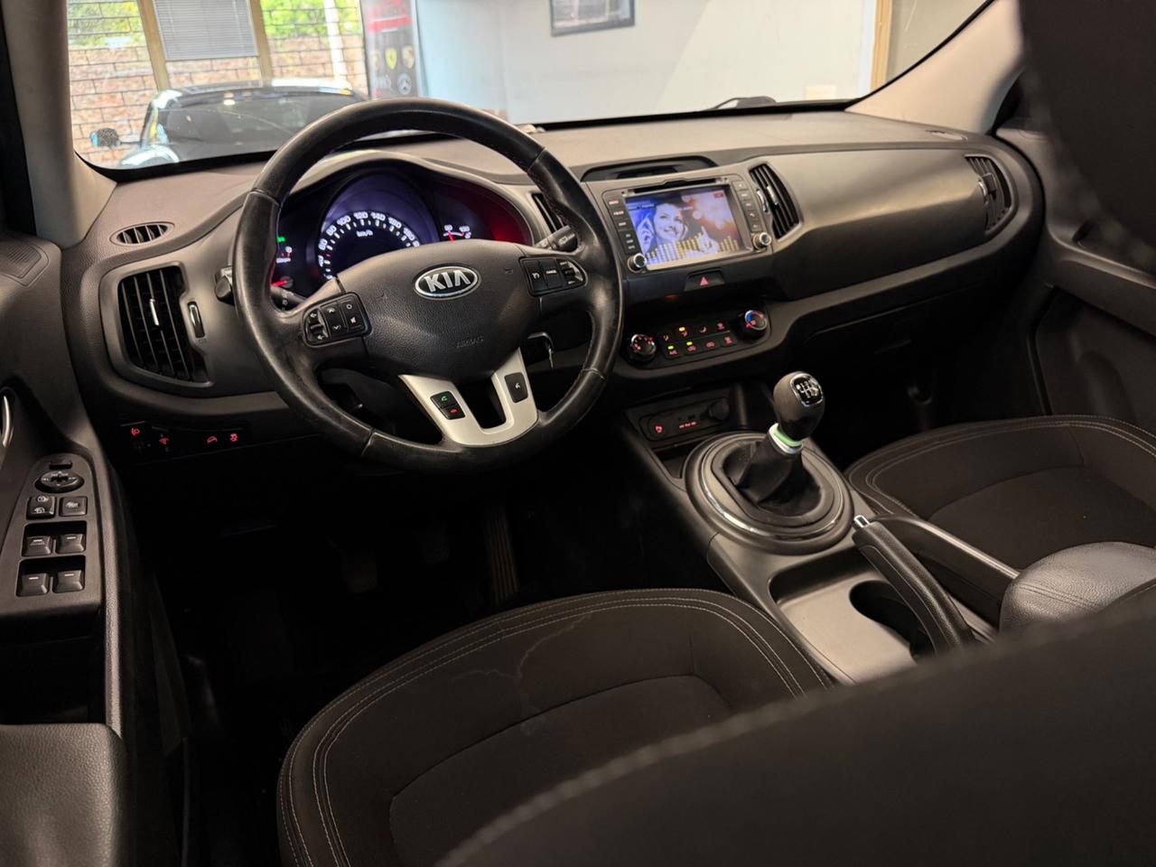 ER684HL KIA Sportage 3a serie (2010) Sportage 1.7 CRDI VGT 2WD Class (85 kw) Valore di listino: € 26100