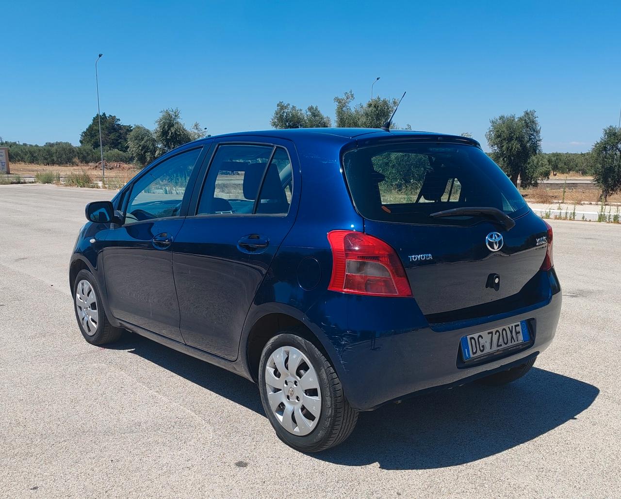 Toyota Yaris 1.0 5 porte Sol. Neopatentati
