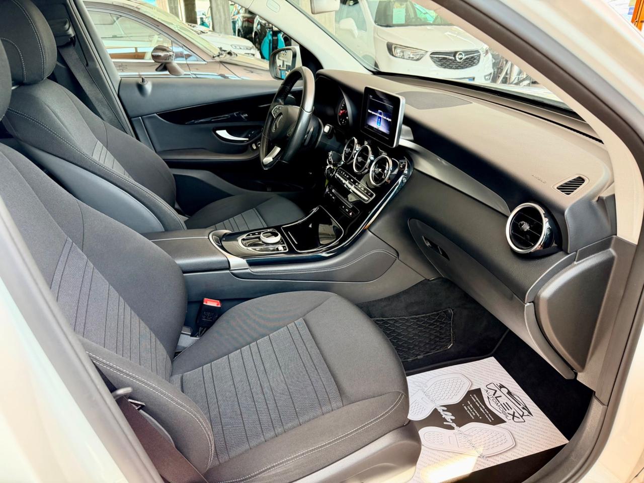 Mercedes Benz GLC 220d 170cv 4Matic E6