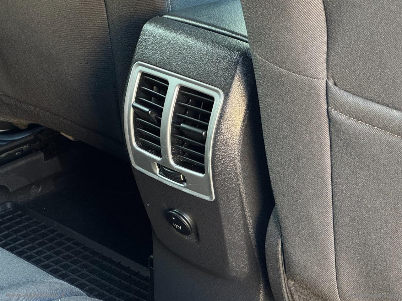 FORD Kuga 2.0 TDCI 120 CV S&S 2WD Titanium