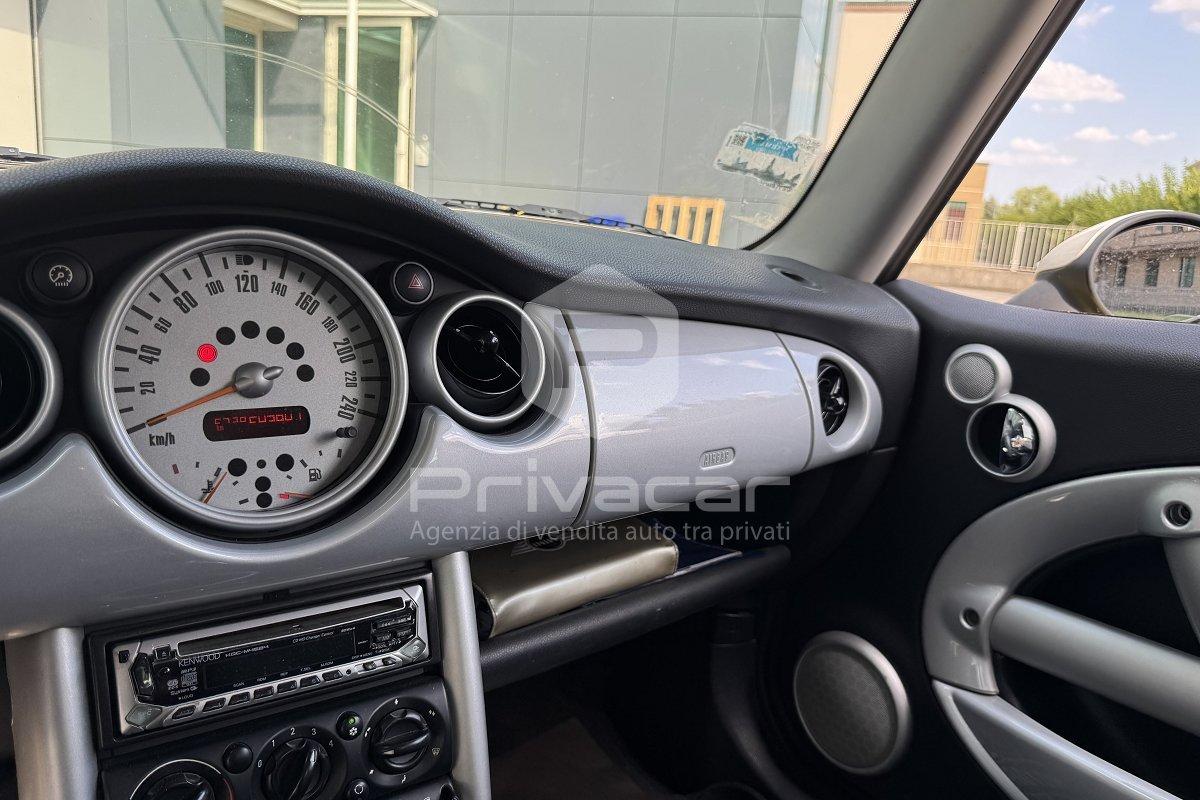 MINI Mini 1.6 16V Cooper