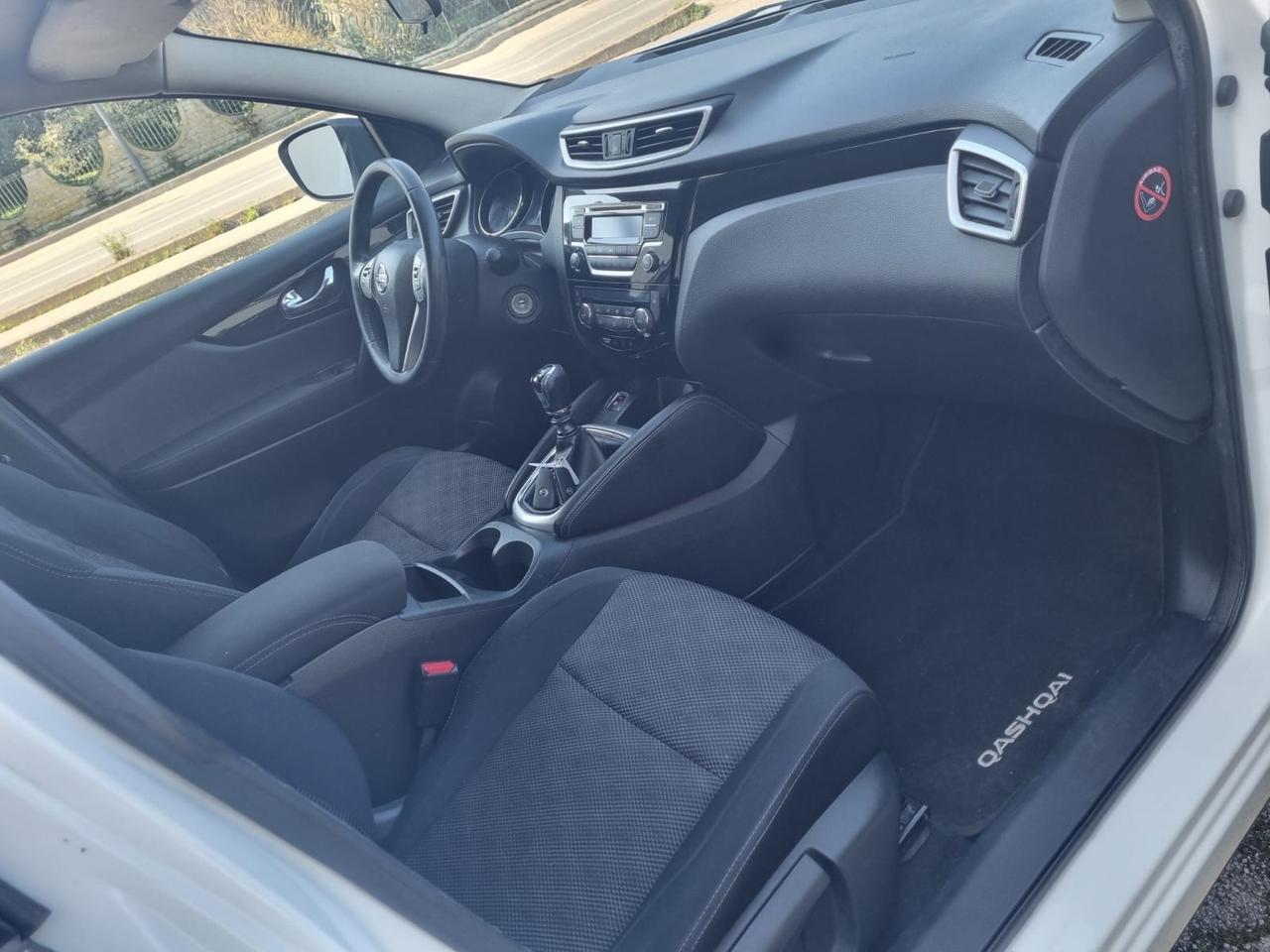 Nissan Qashqai 1.5 dCi N-Connecta