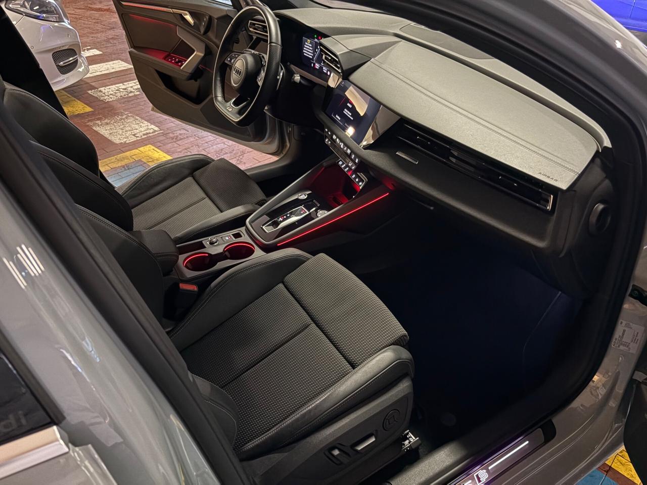 Audi A3 Sedan 35 TFSI S tronic line edition