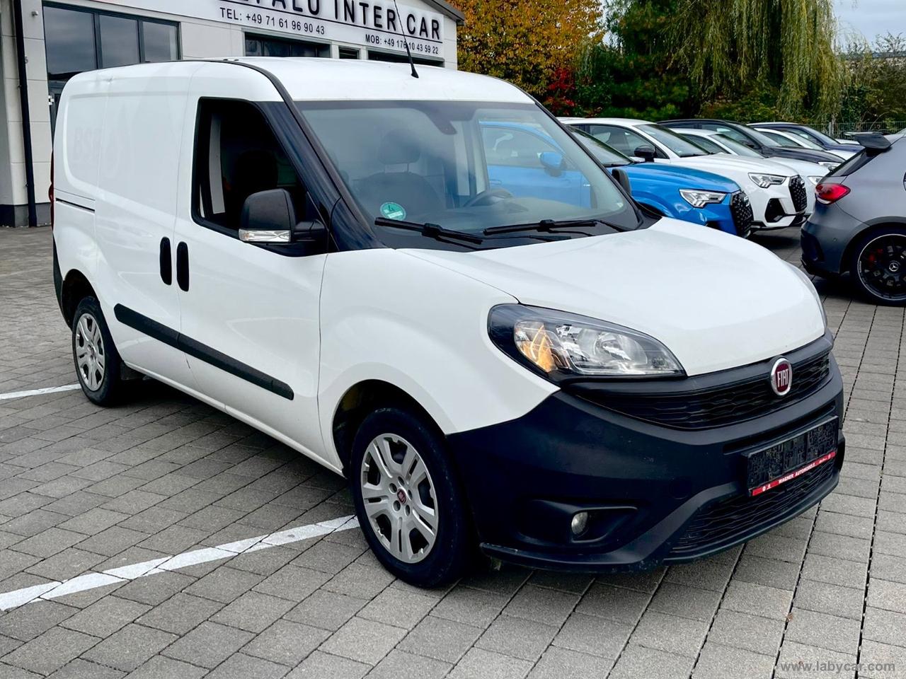 FIAT Doblò 1.6 MJT 3 POSTI RETROCAMERA CLIMA NAVI PASSO CORTO EURO 6