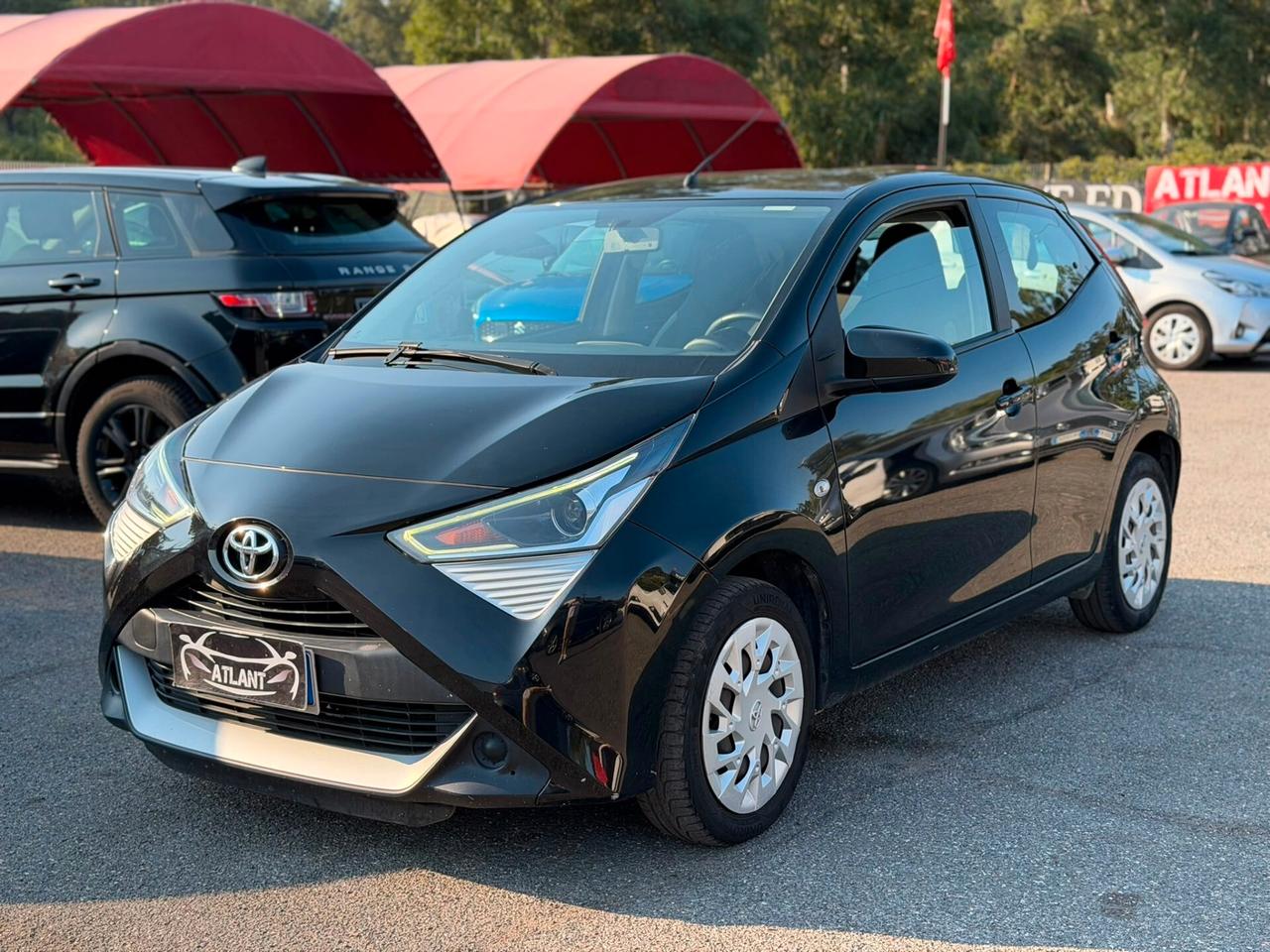 Toyota Aygo Connect 1.0 VVT-i 72 CV 5 porte x-clusiv