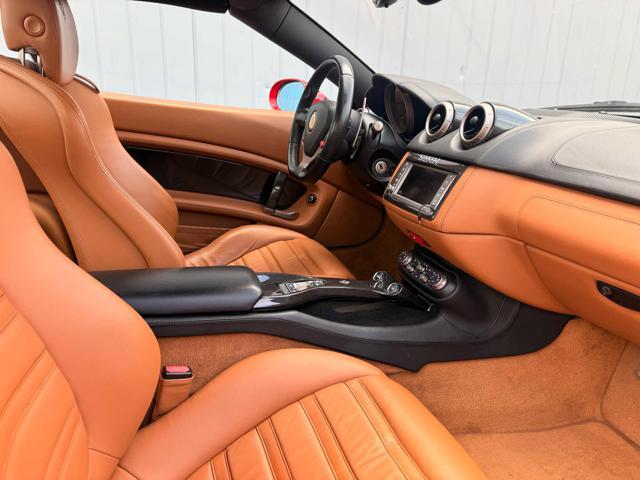 FERRARI California DCT