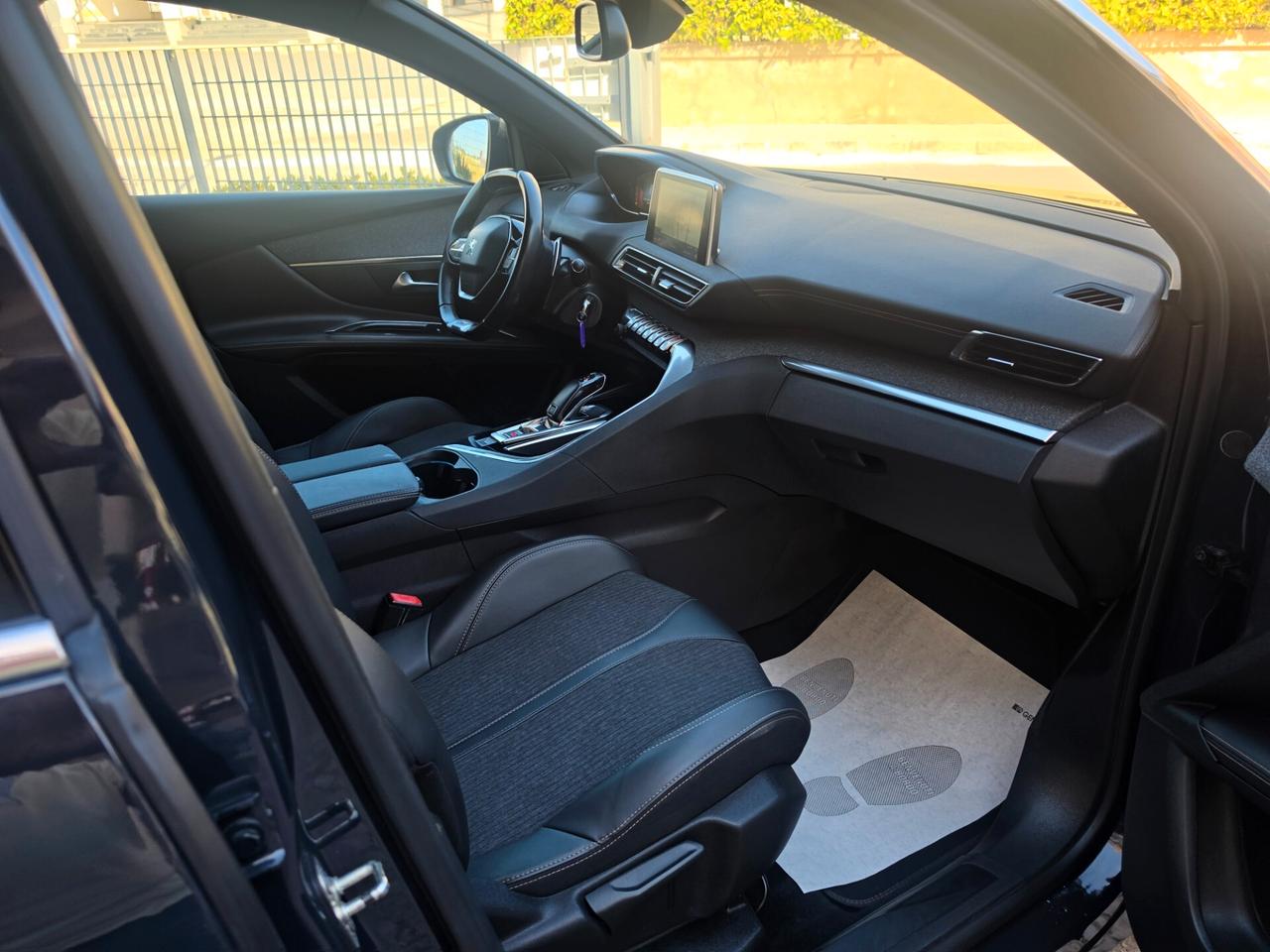 Peugeot 3008 BlueHDi 130 S&S EAT8 GT Line