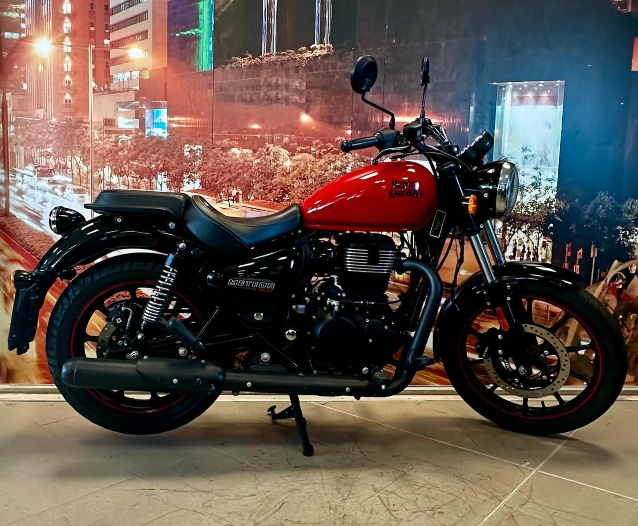 Royal Enfield Meteor EURO 5