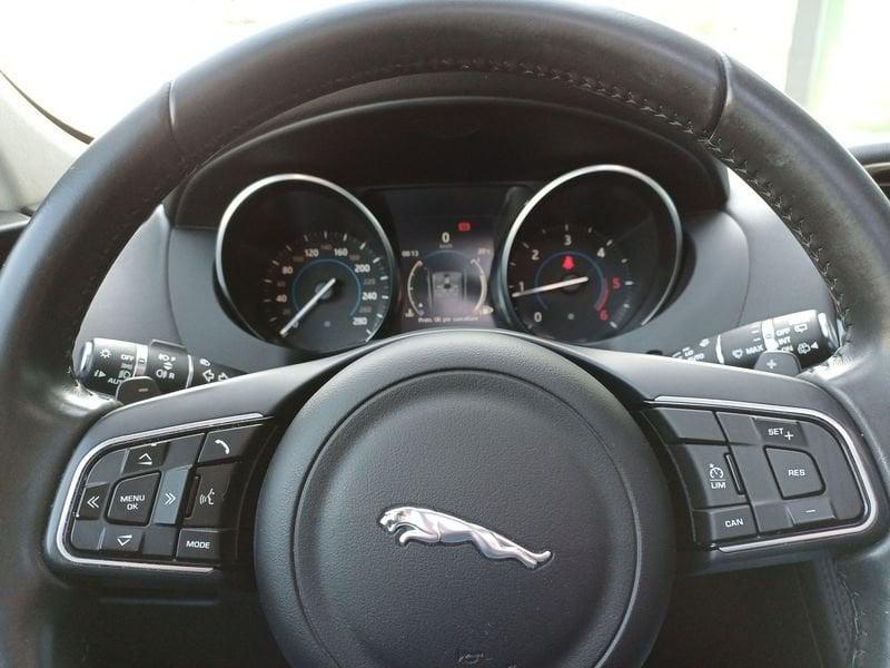 Jaguar F-Pace F-Pace 2.0d awd 180cv auto R 20" KM CERTIFICATI