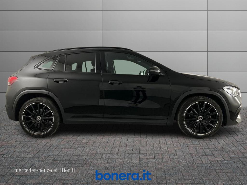 Mercedes GLA 200 200 D Premium 8G-DCT