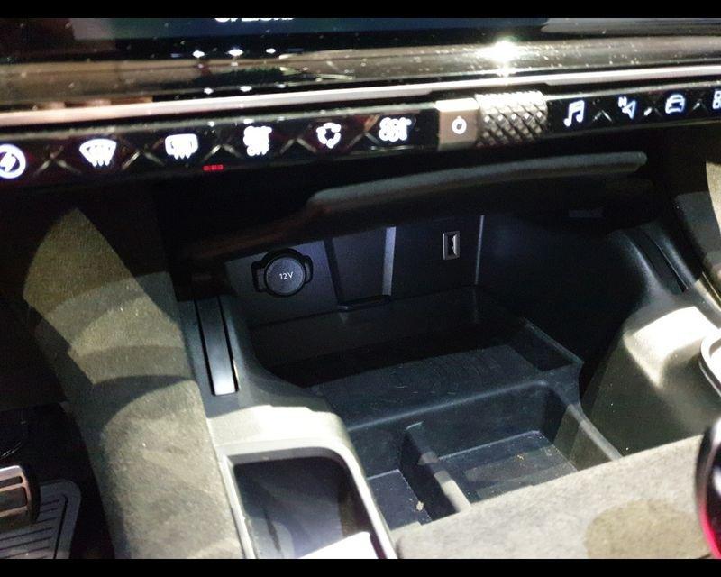 DS DS 7 Crossback E-Tense Performance Line+