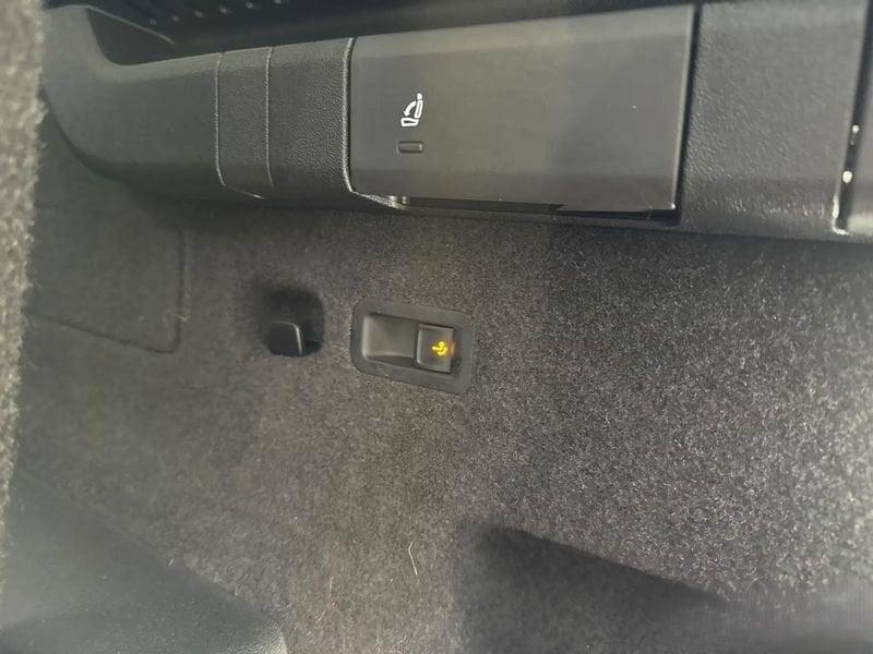 Volkswagen Tayron 2.0 TDI SCR Life DSG CAMERA LED MATRIX NAVI