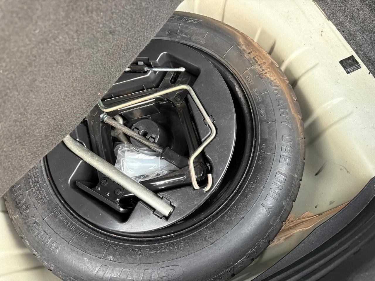 Lancia Ypsilon 1.2 69cv Elefantino Bianco