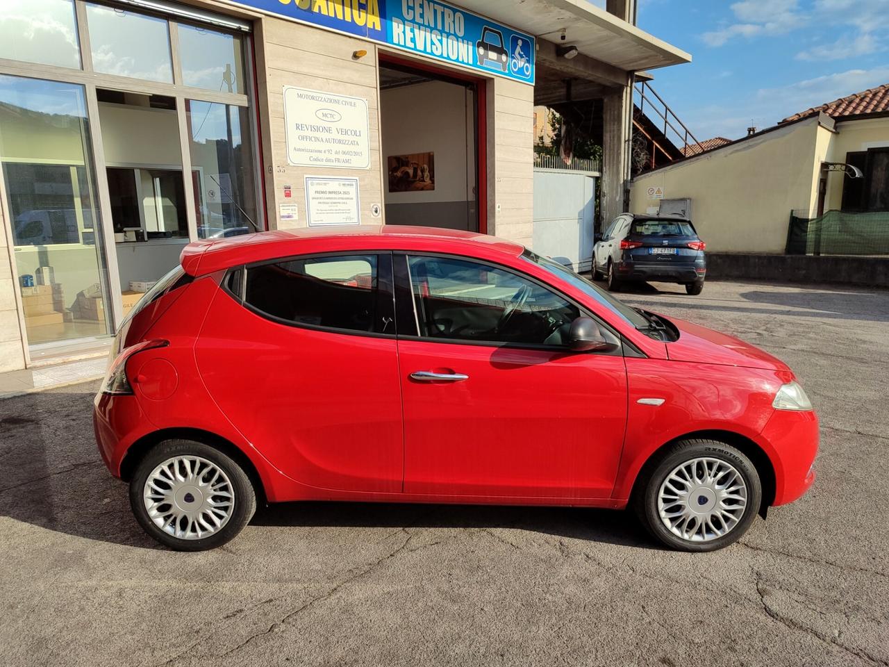 Ypsilon 1.3 MJT 16V OK NEO solo 130MILA KM