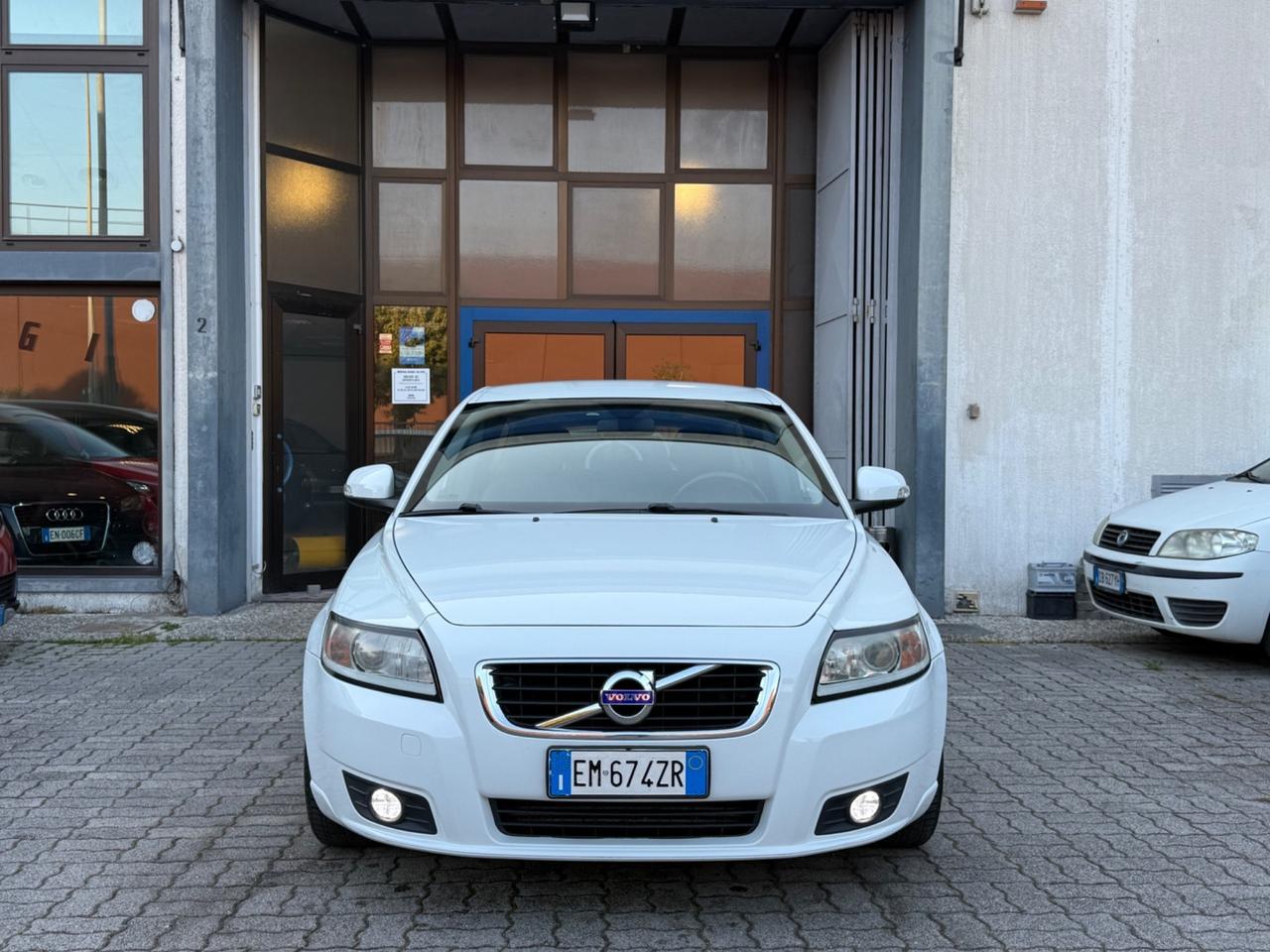 Volvo V50 1.6 D2 R-design cv114