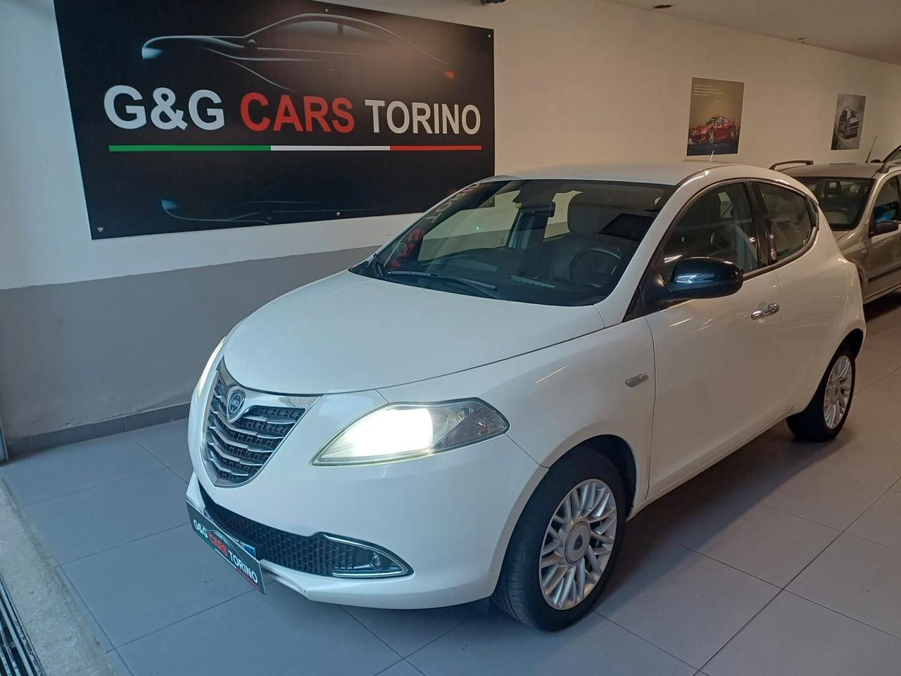 Lancia Ypsilon 1.2 69 CV 5 porte GPL Ecochic Gold