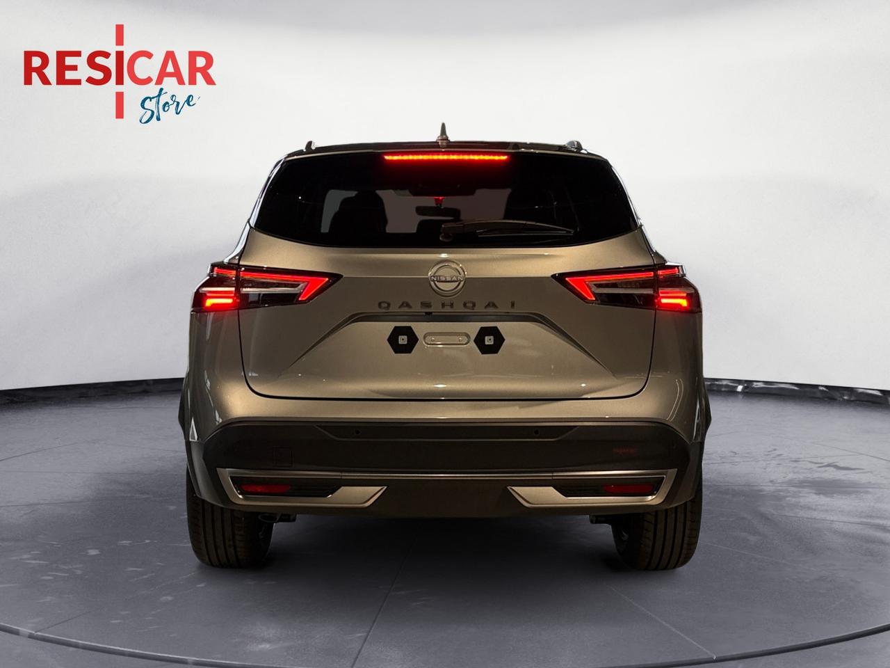 NISSAN QASHQAI N-CONNECTA MHYB 140CV MT 2W