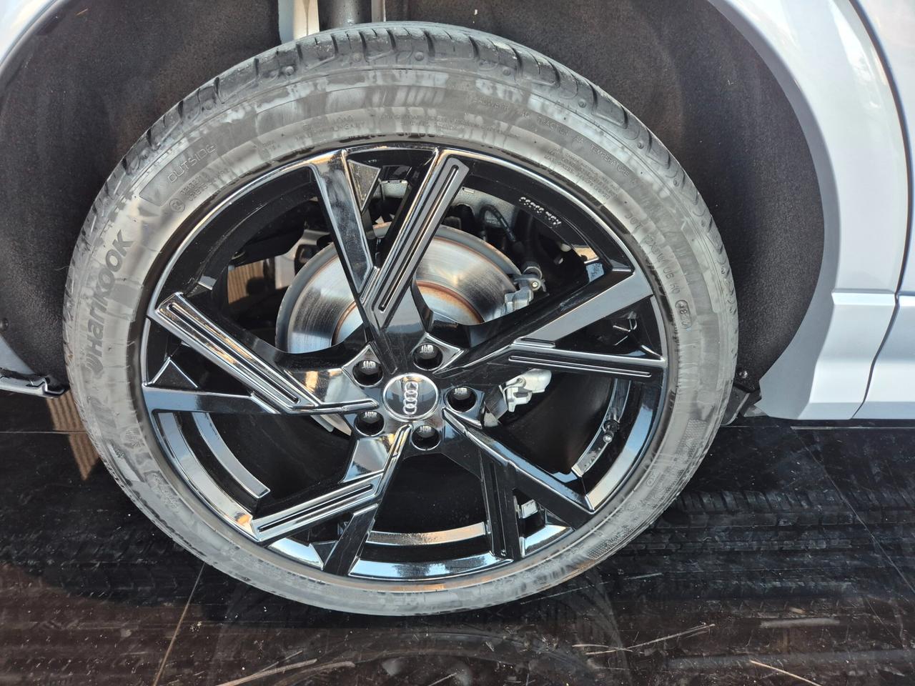 Audi Q3 35 TDI S tronic Sline edition IDENTITY BLACK