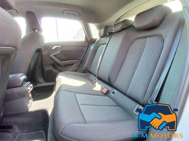 AUDI A3 SPB 40 TFSI e S tronic Business Advanced!