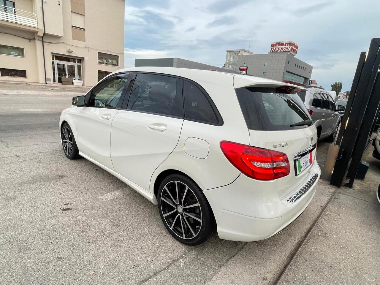 Mercedes-benz B 250 200 Premium
